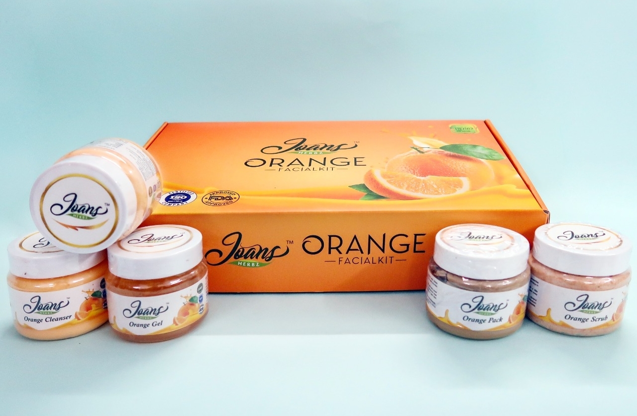 Juansherbz Orange Facial Kit - for beauty parlor & personal use